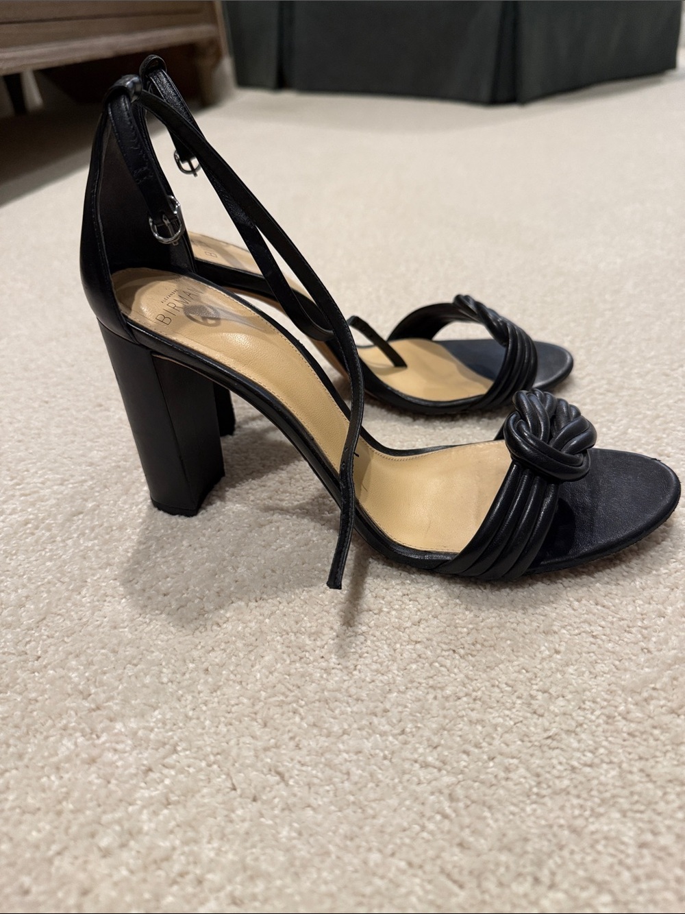 Alexandre Birman Vicky Knotted Leather Sandals - Picture 3 of 6